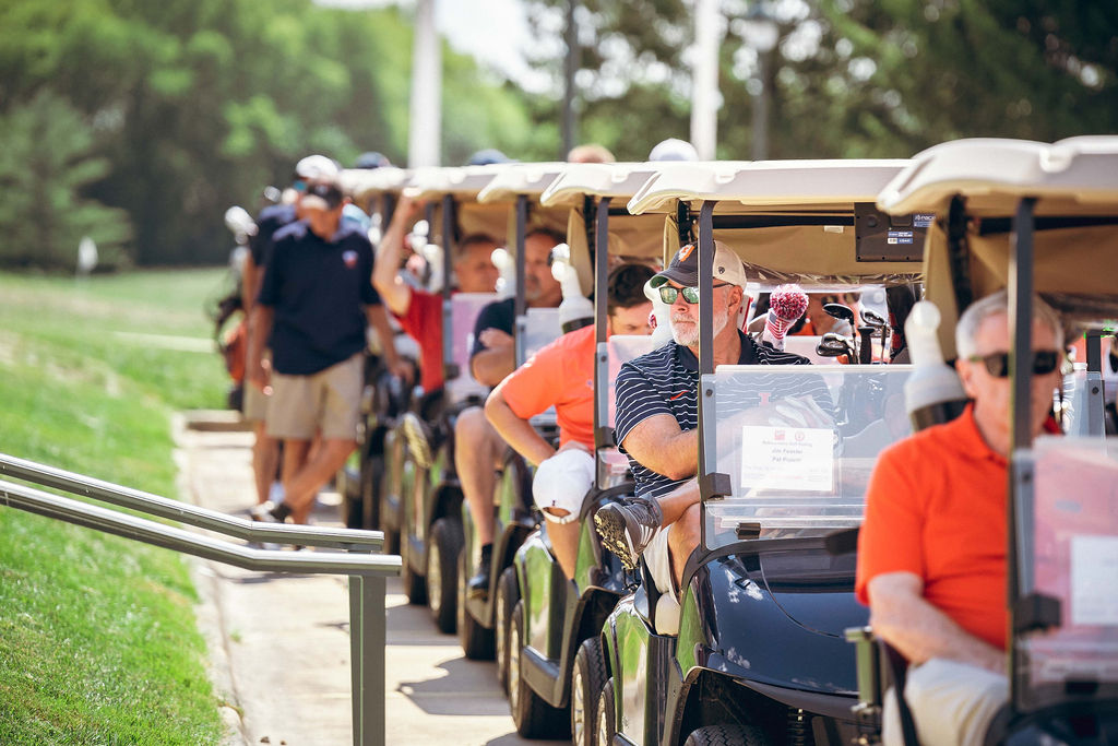 Illini Rebounders Photo Gallery
